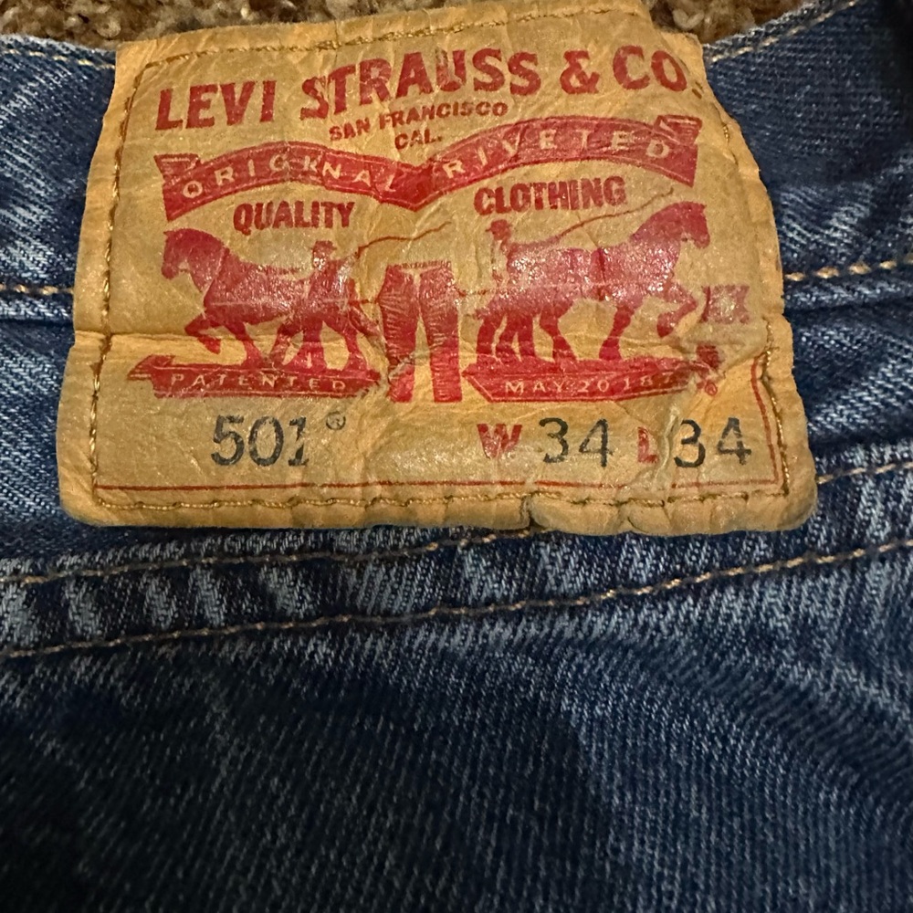 Levi's Classic Straight Blue Jeans